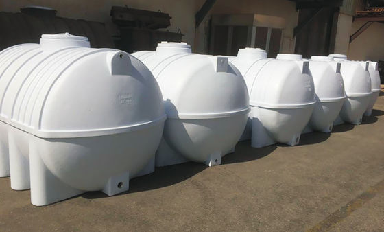 購入 カスタム回転型製品 水タンク製造機械 オンライン製造